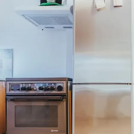 Apartment Renovated, Open And Functional Old House *